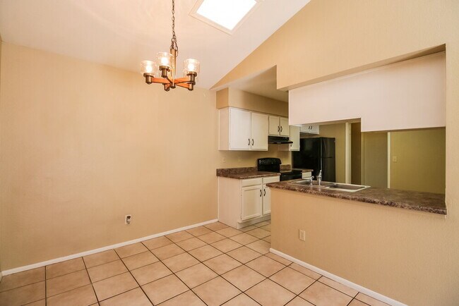 Building Photo - 4125 E La Puente Ave