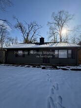 Building Photo - 4715 E 33rd St