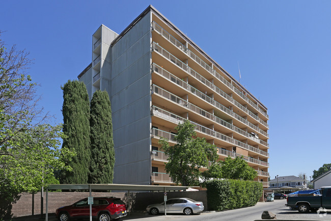 Building Photo - The Town Meadows