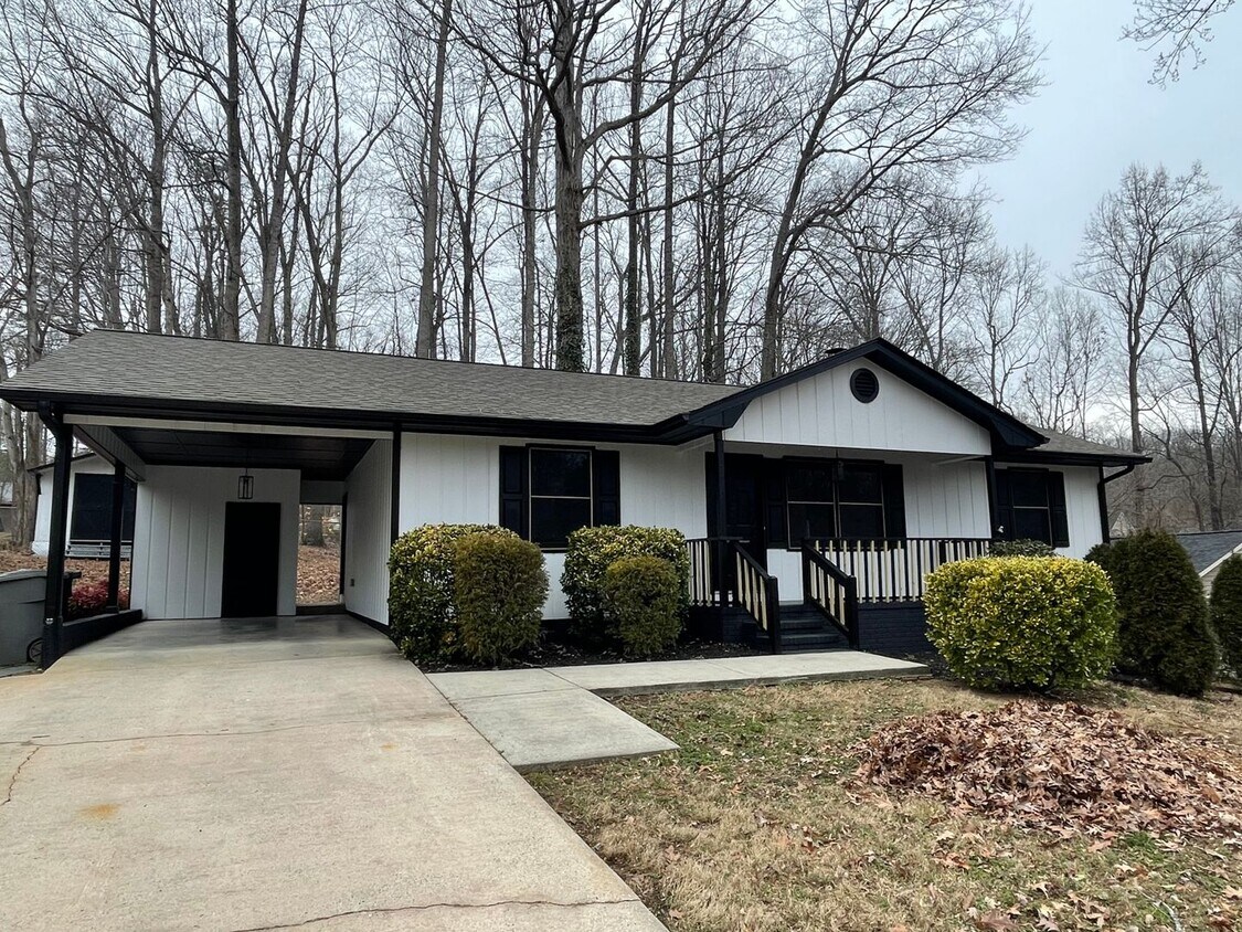 1772 Pine Grove Dr, Asheboro, NC 27205 House Rental in Asheboro, NC