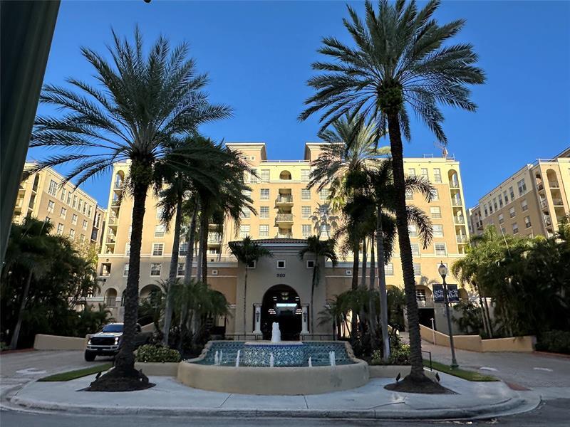 Primary Photo - 520 SE 5 Ave