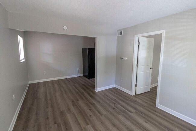 Foto del edificio - 1612 Richardson St