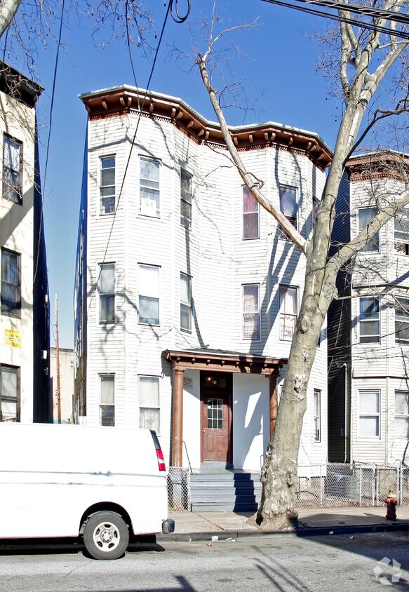 Foto del edificio - 21 Knowles St