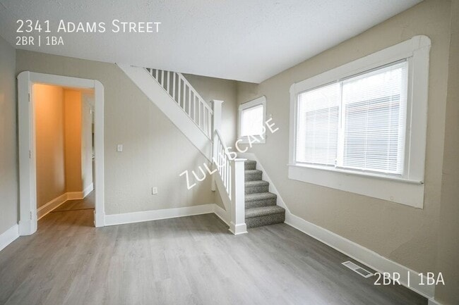 Building Photo - 2341 Adams St