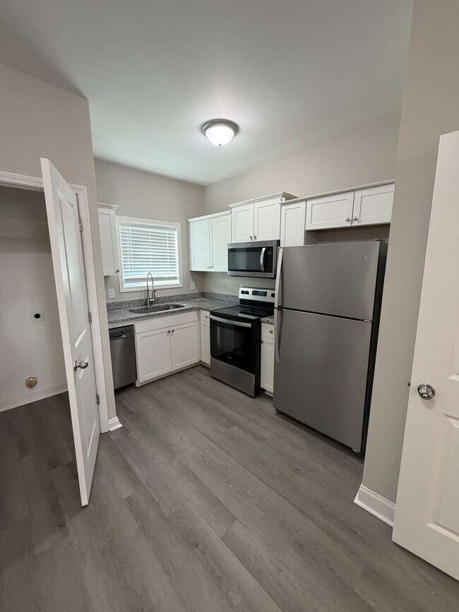 Building Photo - 2846 Jubilee Dr