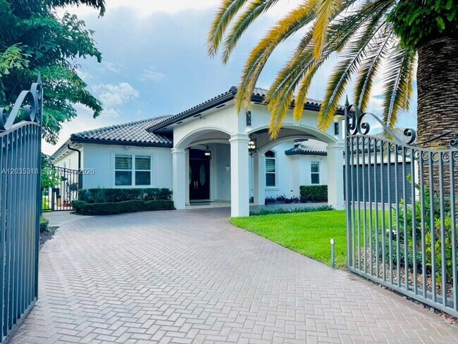 Foto del edificio - 3440 SW 132nd Ct