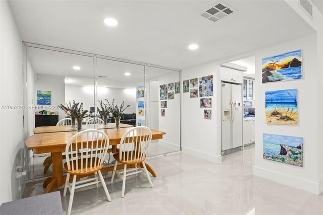 Foto del edificio - 18031 Biscayne Blvd