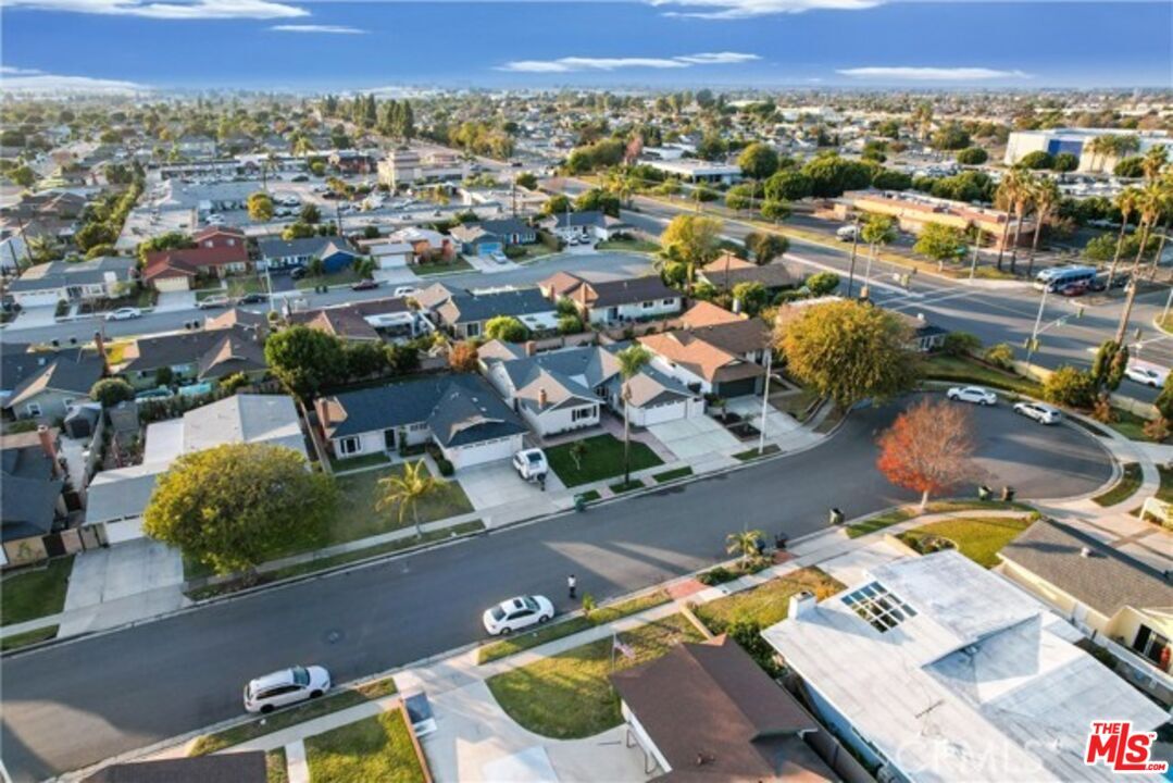 15031 Eton Cir, Huntington Beach, CA 92647 - House Rental in