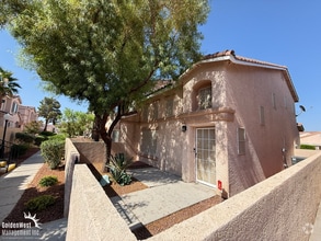 Building Photo - 9579 Belle Reserve St