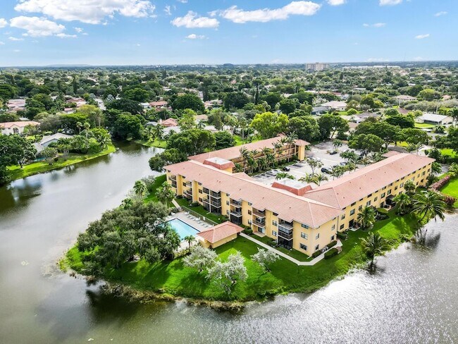 Foto del edificio - 11477 NW 39th Ct