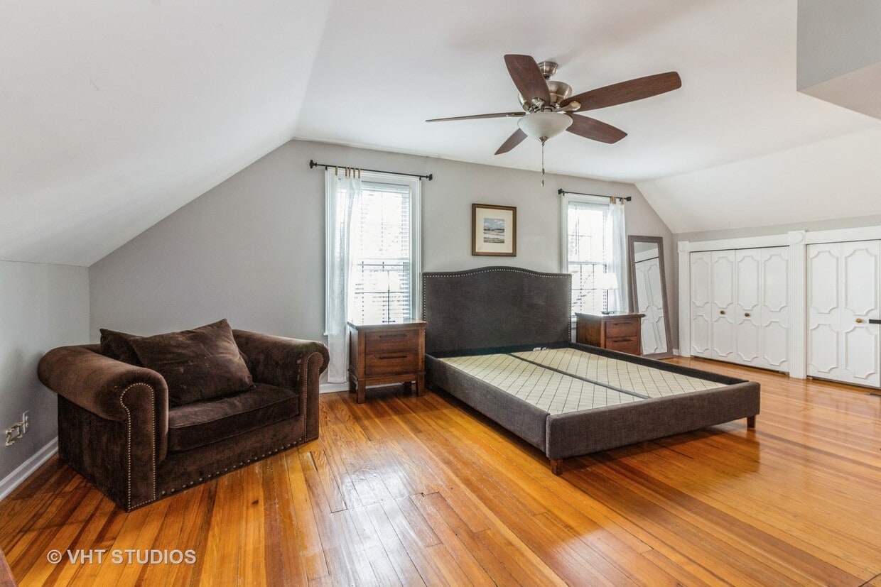 ウォーク 539 Maple Ave Unit 539-4, Lisle, IL 60532 - Room for Rent in Lisle