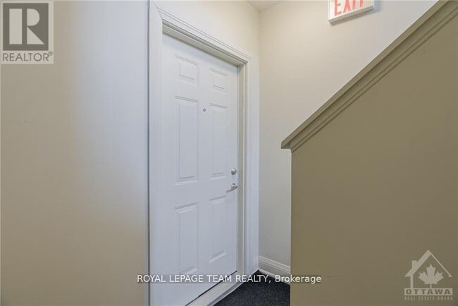 Building Photo - 1100 Hollington St