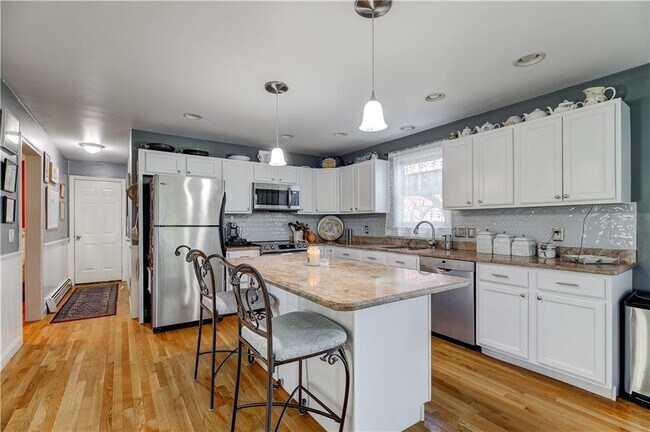 Building Photo - 66 McCorrie Ln