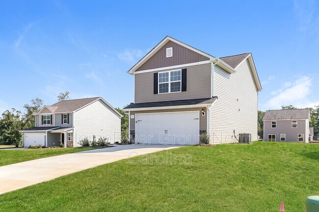 Building Photo - 586 Belcaro Dr