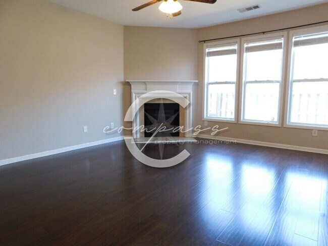 Foto del edificio - 1940 Lake Heights Cir NW