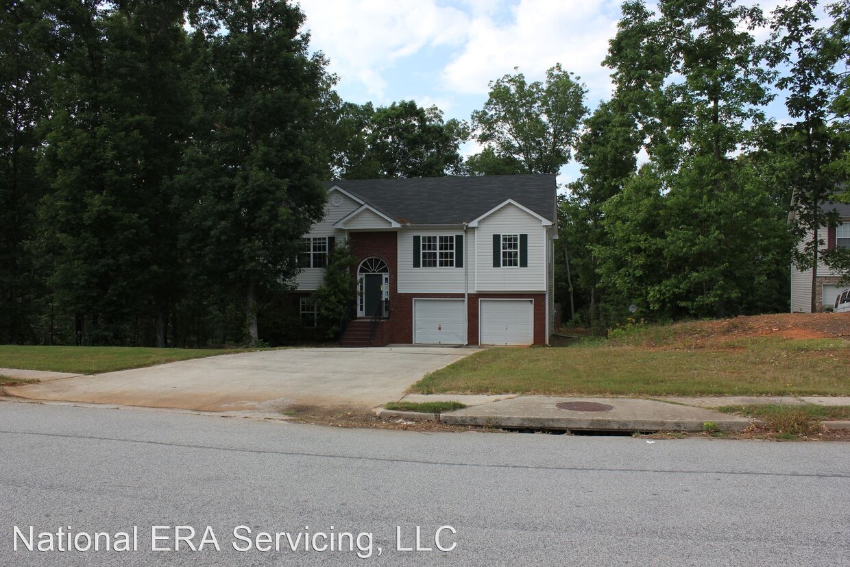 Primary Photo - 5 br, 3 bath House - 205 Avery Dr