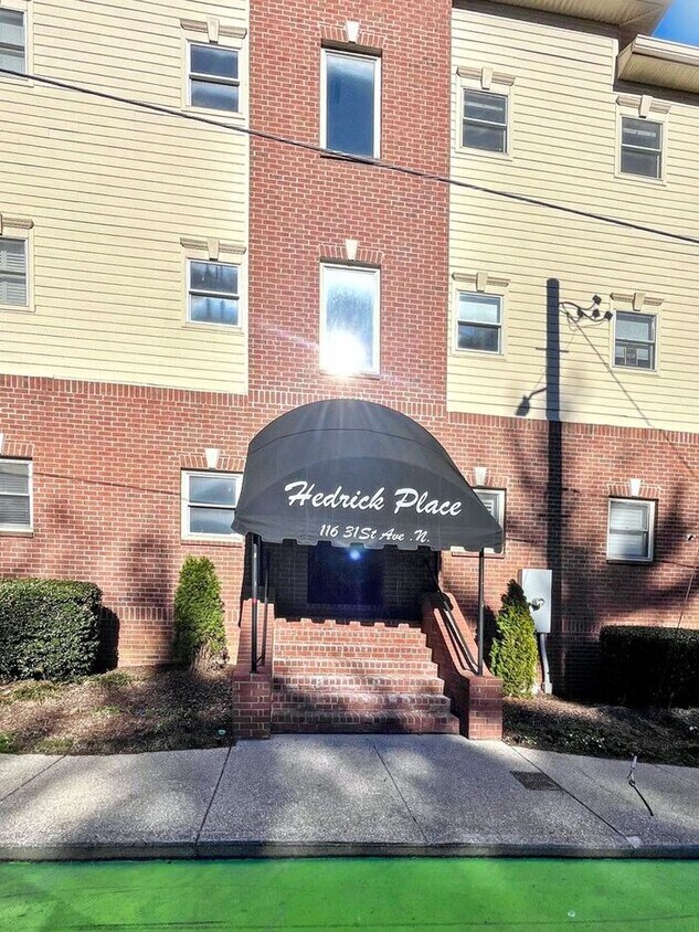 Primary Photo - Lovely 1 Bed & 1.5 Bath Condo in Nashville...