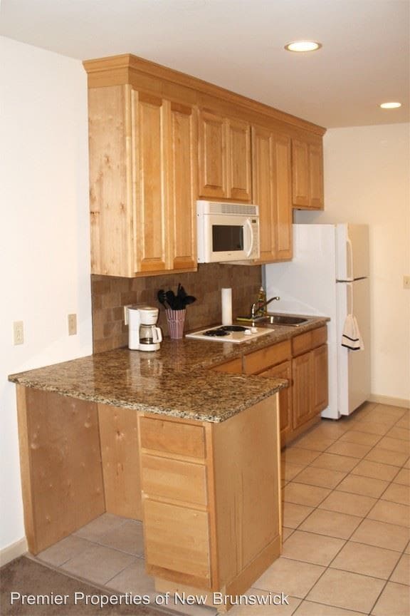 Building Photo - Studio, 1 bath Apartment - 32 Union Street