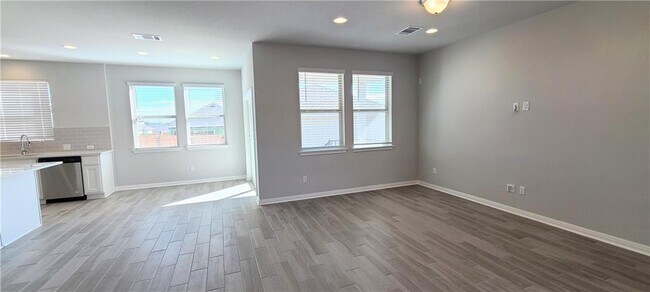 Foto del edificio - 1224 Oak Chase Wy