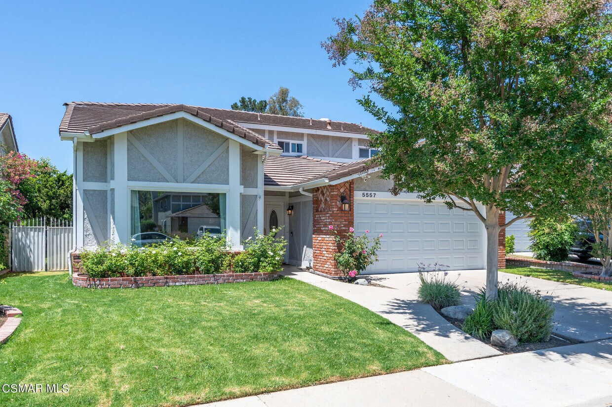 Foto principal - 5557 Adelina Ct