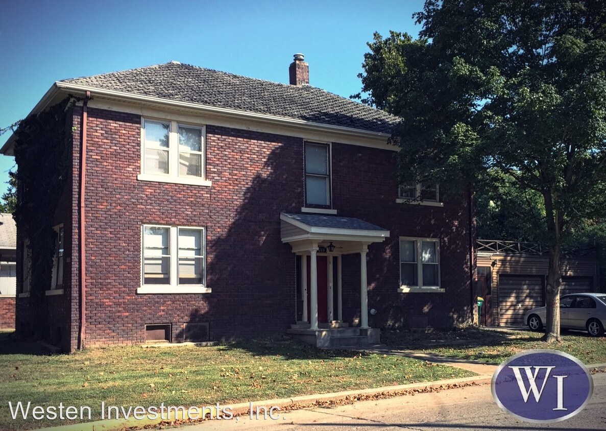 Foto principal - 5 br, 2 bath Room For Rent - 345 W Murray St
