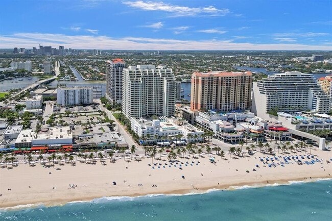 Building Photo - 101 S Fort Lauderdale Beach Blvd