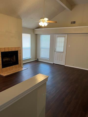 Foto del edificio - 4779 Wineberry Dr