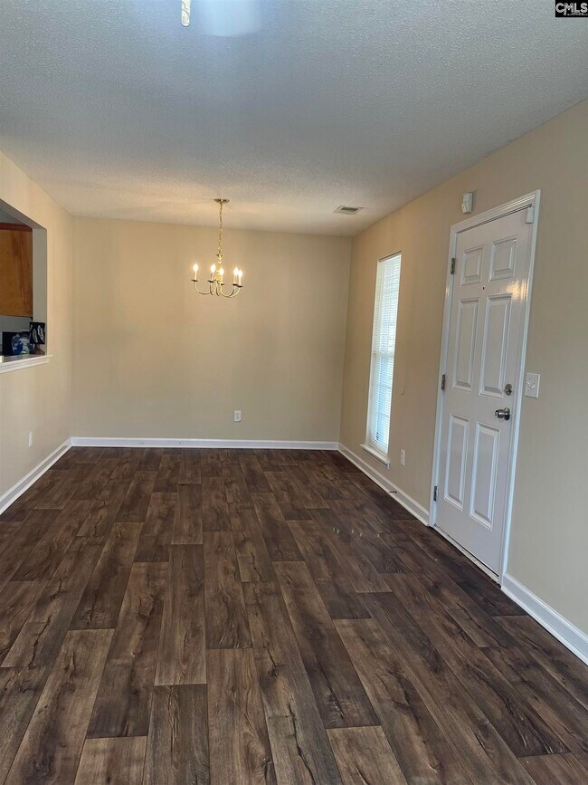 Foto del edificio - 722 Wildlife Ln