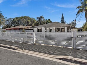 Building Photo - 3354 NW 50th St