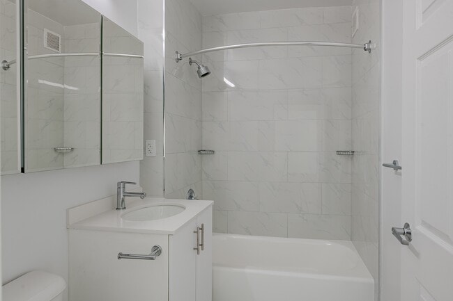 Elegance meets everyday convenience - Newport Rentals