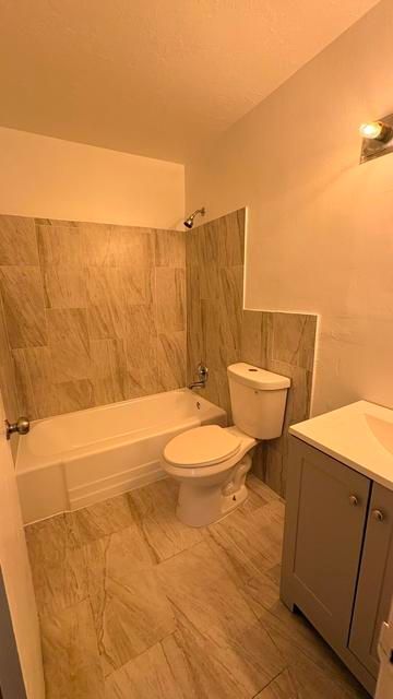 Foto del edificio - 3740 NW 9th St