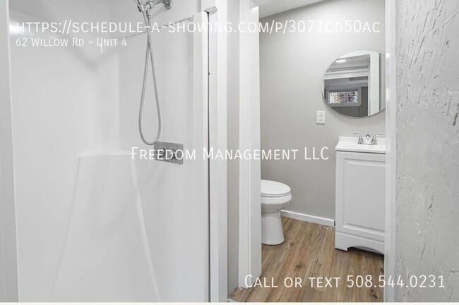 Building Photo - 62 Willow Rd