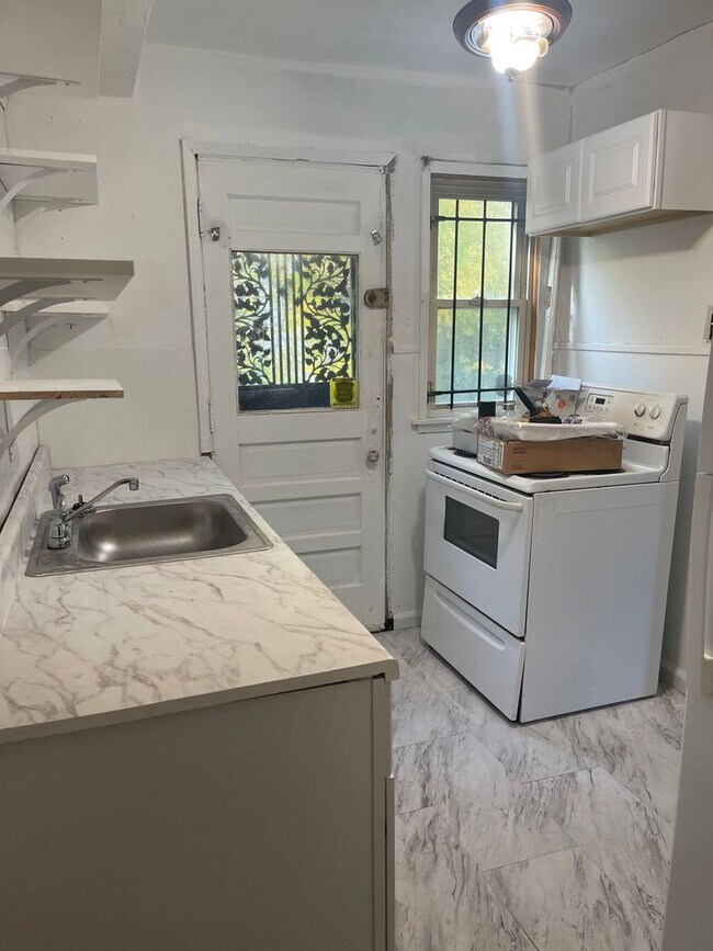 Foto del edificio - Meyers Duplex in c/o Jerry Butler