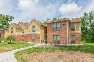 Building Photo - 8636 Mallard Reserve Dr