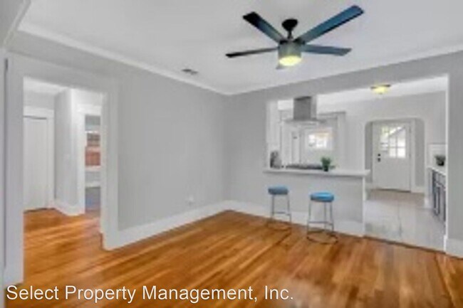 Foto del edificio - 3 br, 2 bath House - 661 E. Clinton Avenue
