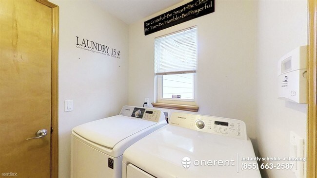 Building Photo - 4 br, 2.5 bath House - 18607 104th Pl -
