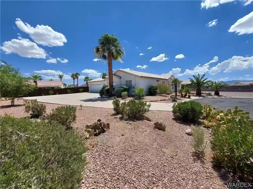 2230 Kuntz Ct, Mohave Valley, AZ 86440 House for Rent in Mohave