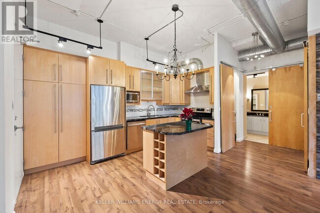 Photo du bâtiment - 712-188 EGLINTON Ave