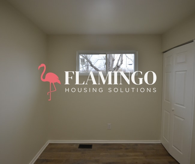 Building Photo - 5122 Hackett Dr