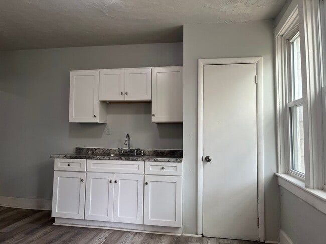 Foto del edificio - 3BR, Northeast Lancaster City