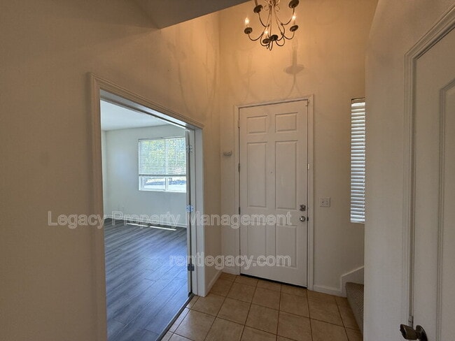 Foto del edificio - 1552 Bailey Dr