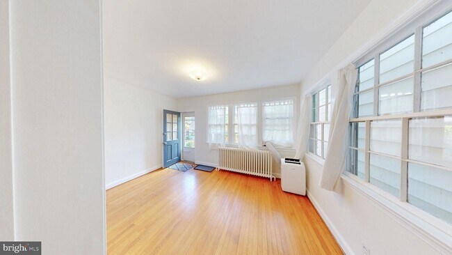 Foto del edificio - 3552 T St NW