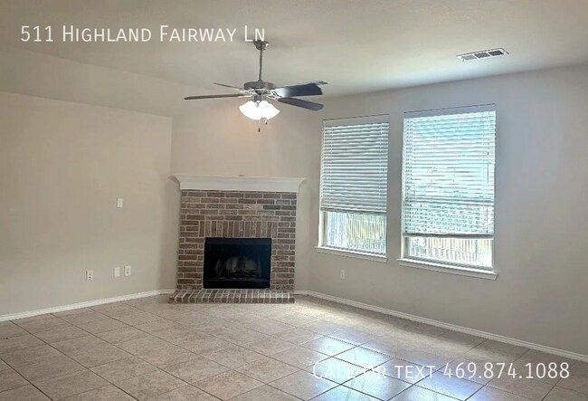 Building Photo - 511 Highland Fairway Ln