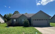 Foto principal - Cute 3 BR, 2 Bath near Christiana