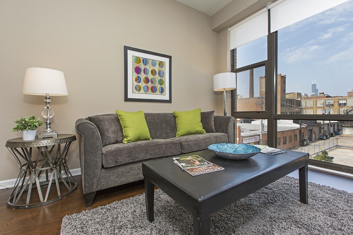 Foto principal - 130 W 23rd St