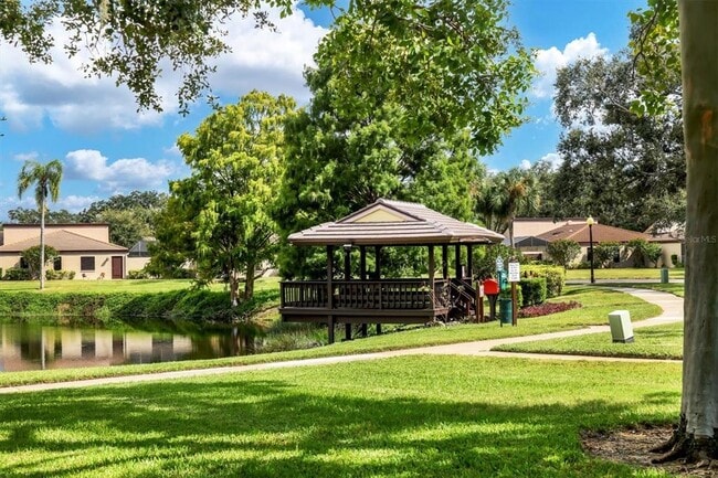 Building Photo - 3638 Glen Oaks Manor Dr