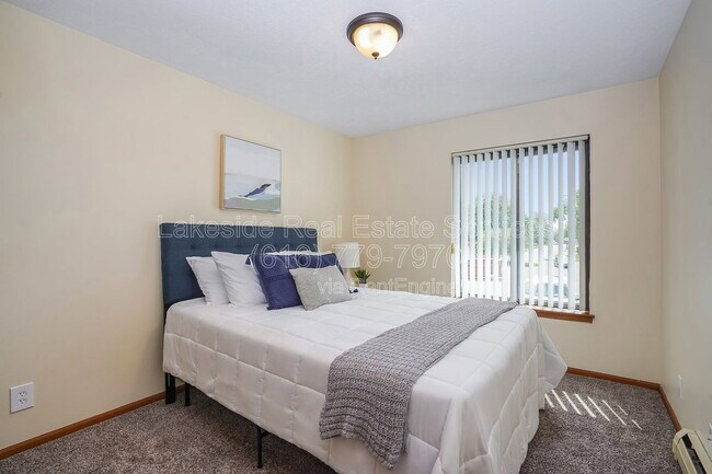 Foto del edificio - 3428 Wallace Ct SW
