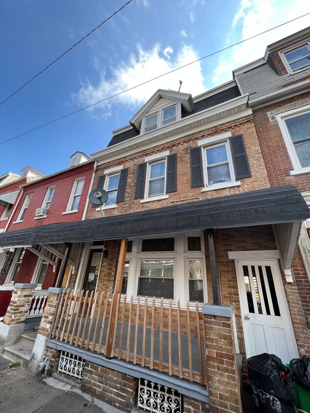 Foto principal - 607 N Eighth St