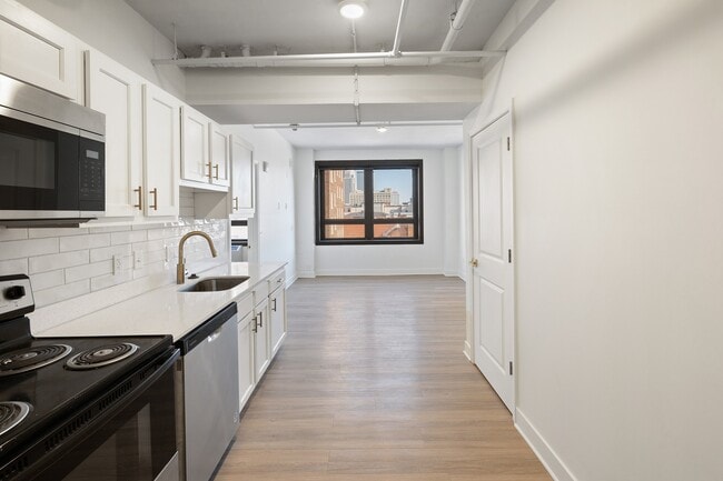 Kitchen | The Gallery - Artspace Lofts