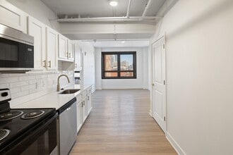 Building Photo - Artspace Lofts